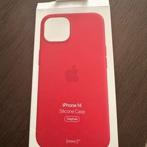 Apple iPhone 14 Silicone Case - Red